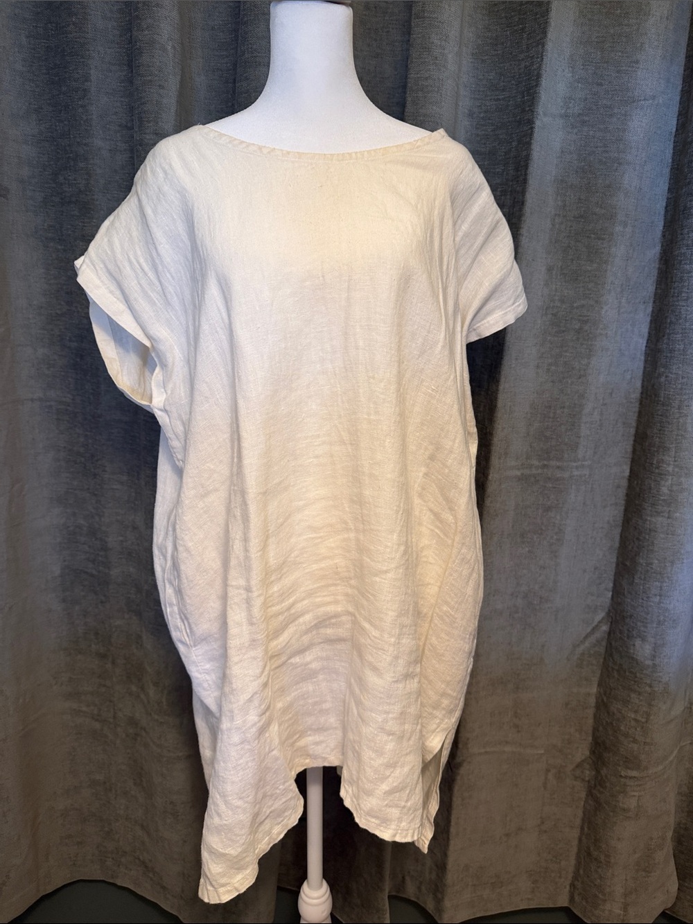 Women's Cream Linen Relaxed Tunic Top